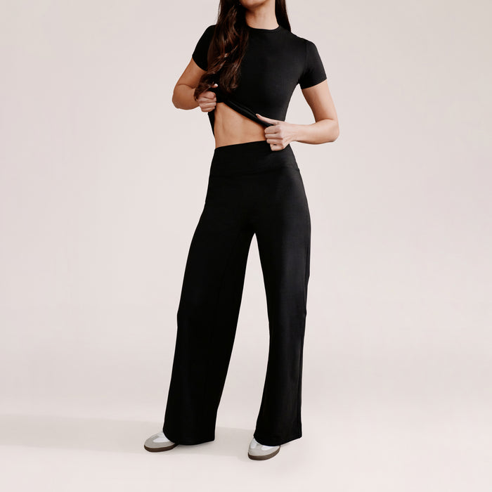 Ultimate Everyday Wide leg Trouser- Black