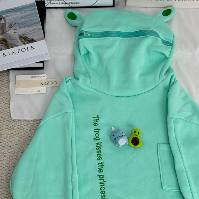 V-neck frog with designable hood