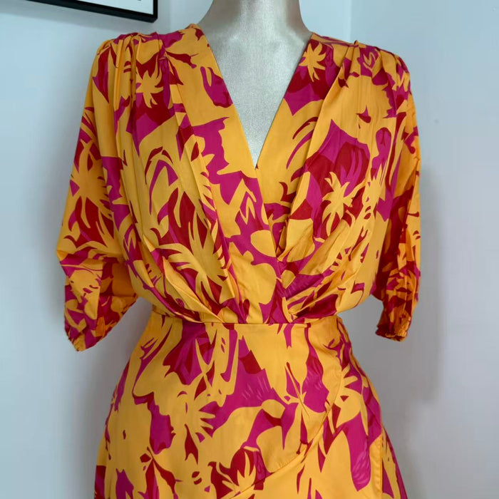 V-Neck Loose-Fit Batwing Sleeve Printed Dress