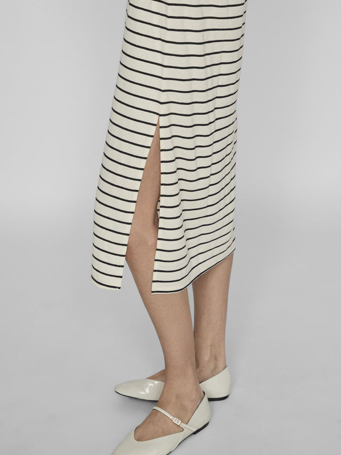 Vialo Short Sleeve Midi Dress (Birch/ Black)