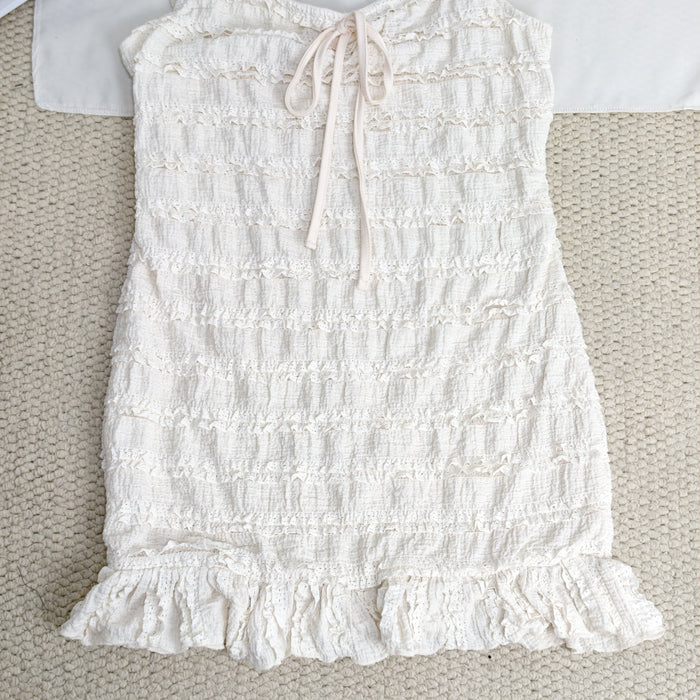 Wavy pattern tie-neck halter dress