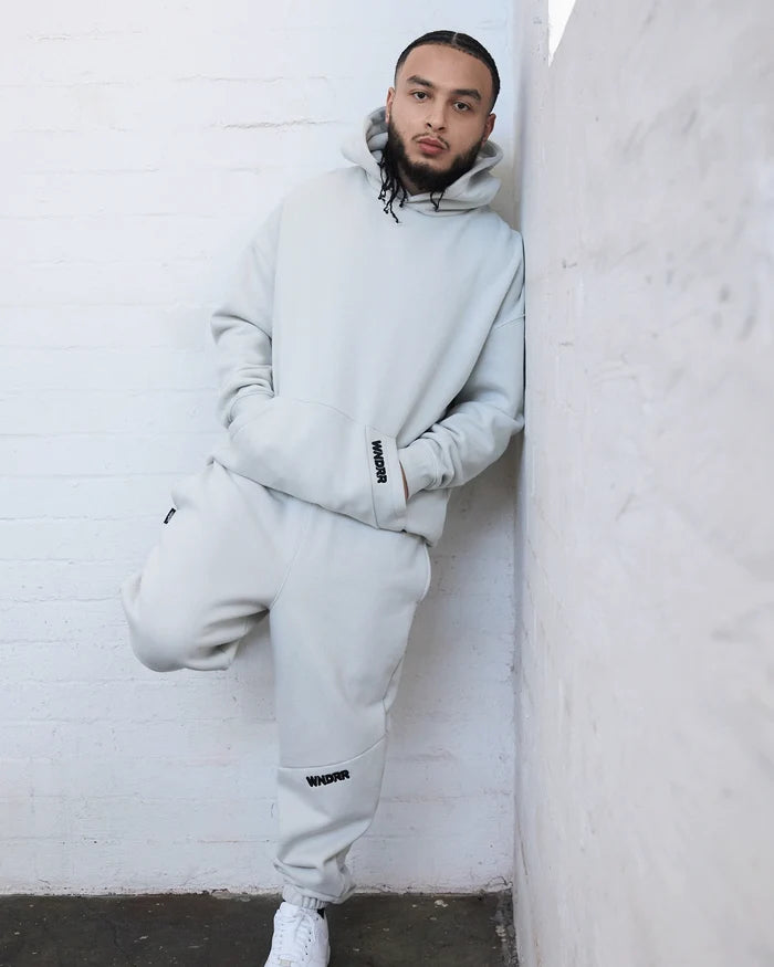 WNDRR Halo Baggy Trackpants (Oyster)